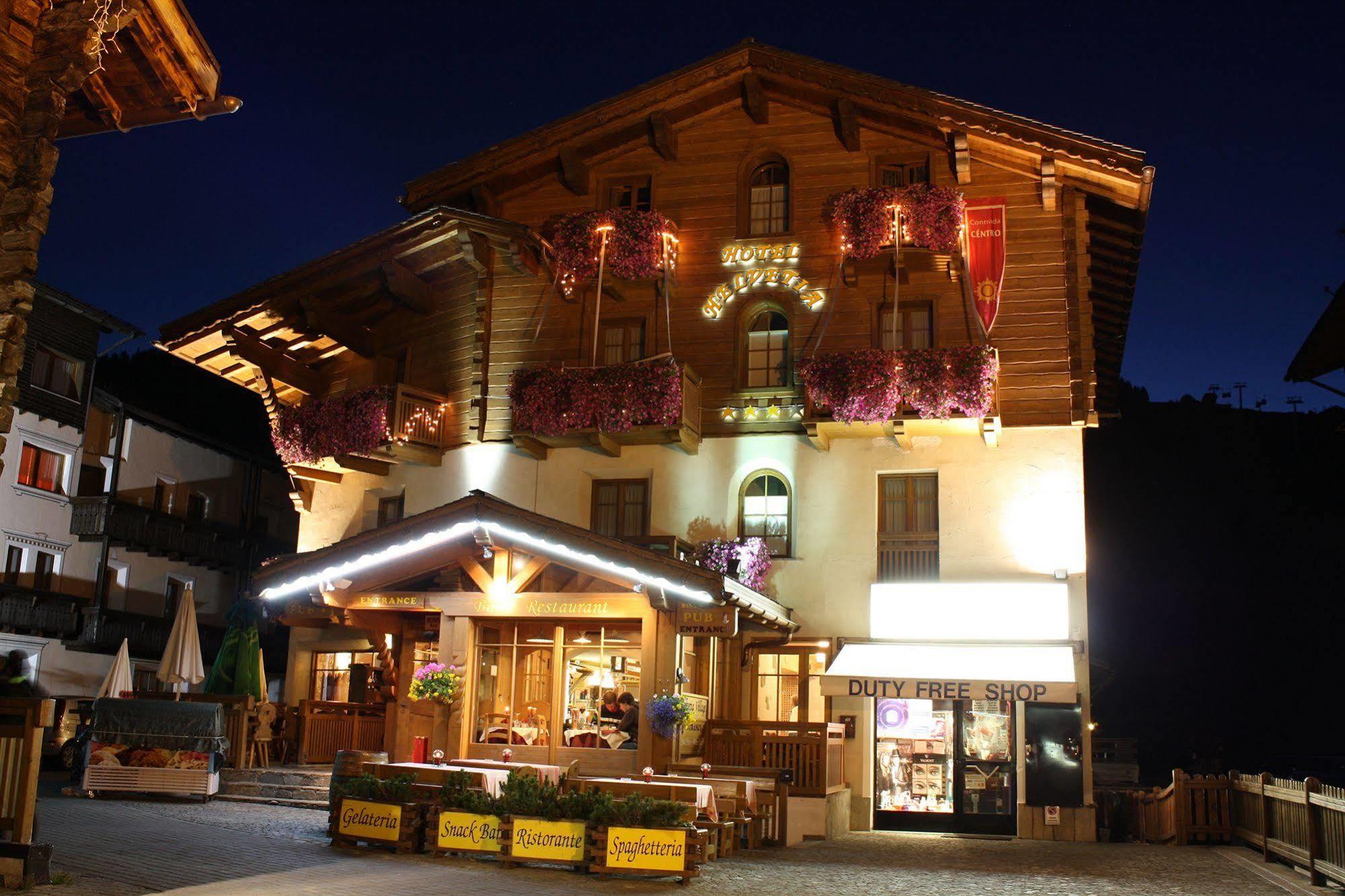 Hotel Helvetia リヴィーニョ エクステリア 写真
